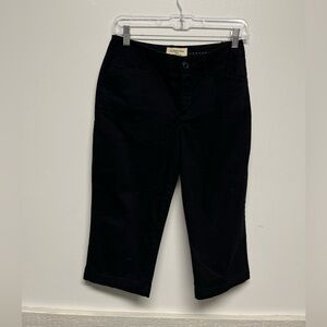 Y2K Black Capri Pants